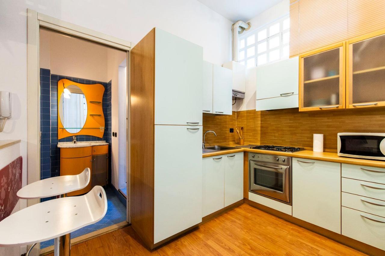 Extensive Terrace Navigli Toy Artistic Apartment Milaan Buitenkant foto