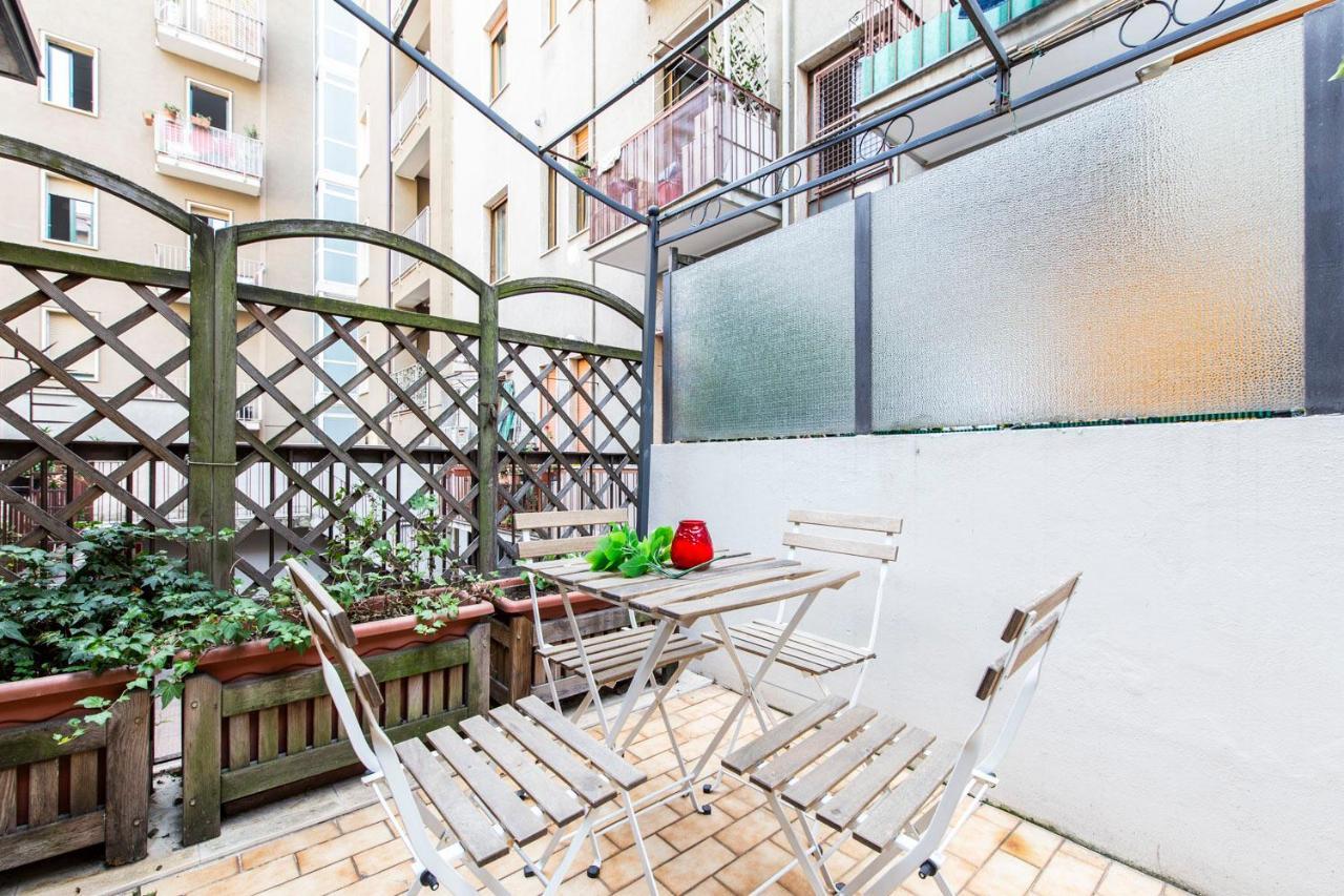 Extensive Terrace Navigli Toy Artistic Apartment Milaan Buitenkant foto